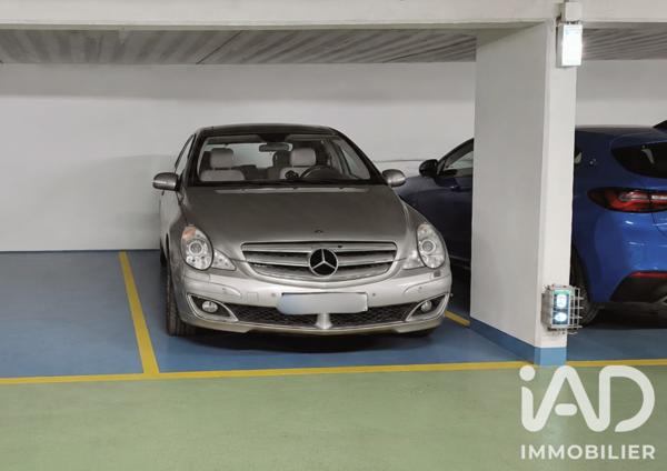 Parking à vendre 12 m² Paris 19