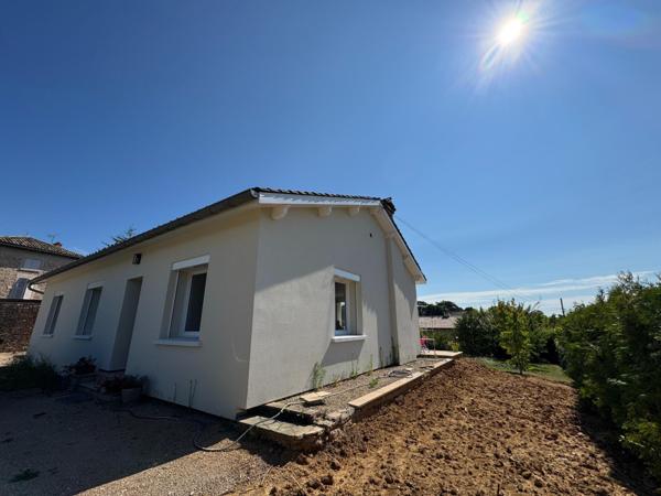 Maison de plain pied rénovée - Confort et polyvalence