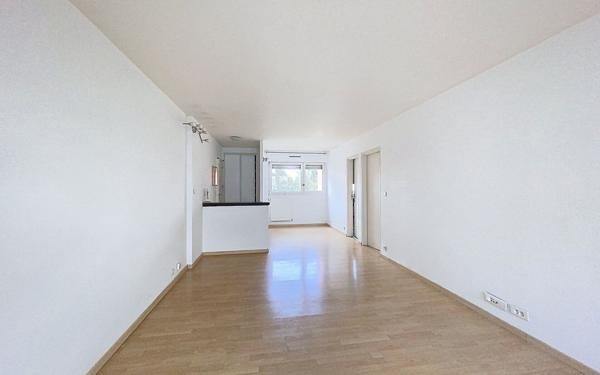 Appartement à vendre    4 pièces • 87,07 m2 Guyancourt