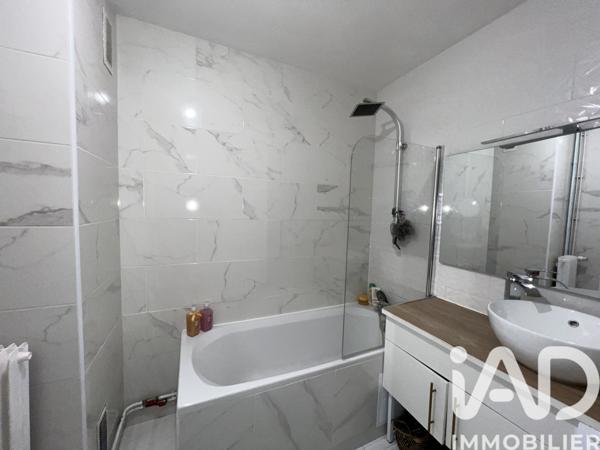 Appartement à vendre 3 pièces 58,77 m² Auxerre