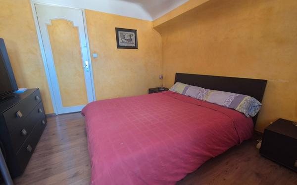 Maison à vendre    5 pièces • 193 m2 Boucau