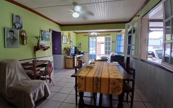 Maison à vendre    4 pièces •  Saint-Joseph