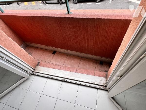 STUDIO SAINT JEAN D'ANGELY