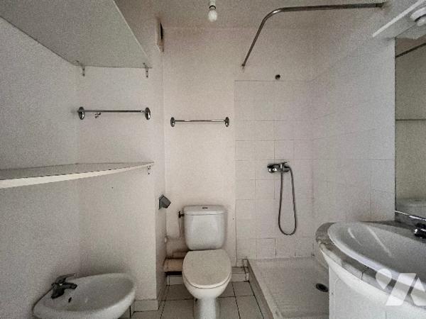 STUDIO SAINT JEAN D'ANGELY