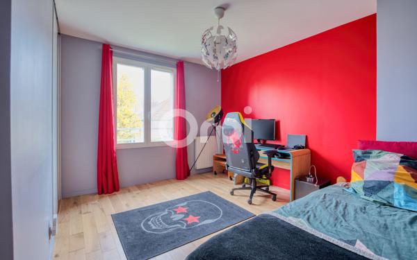 Maison à vendre    6 pièces • 159,97 m2 Bussy-Saint-Georges