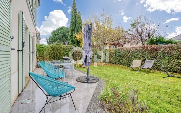 Maison à vendre    6 pièces • 159,97 m2 Bussy-Saint-Georges