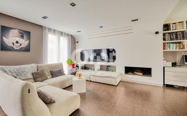 Maison à vendre    6 pièces • 159,97 m2 Bussy-Saint-Georges