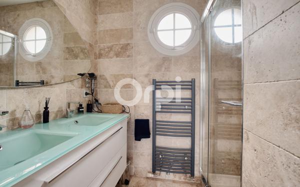 Maison à vendre    6 pièces • 159,97 m2 Bussy-Saint-Georges