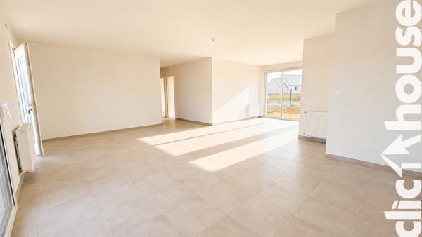 A VENDRE - EXCLUSIVITE CHEZ CLIC HOUSE ! Maison Neuve à COURSEULLES-SUR-MER de PLAIN-PIED - 3 Chambres