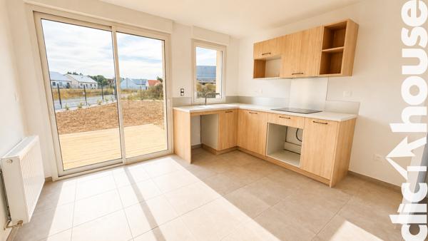 A VENDRE - EXCLUSIVITE CHEZ CLIC HOUSE ! Maison Neuve à COURSEULLES-SUR-MER de PLAIN-PIED - 3 Chambres