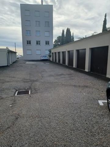 Annexes stationnement