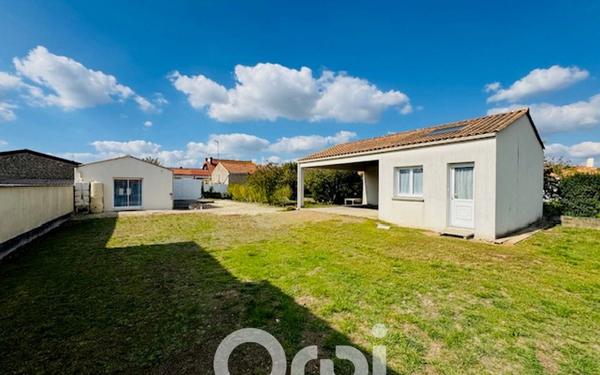 Maison à vendre    3 pièces •  Longeville-sur-Mer