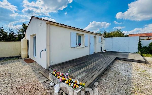 Maison à vendre    3 pièces •  Longeville-sur-Mer