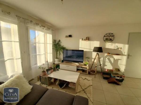 Appartement à louer 2 pièces 40.1m² Amfreville-la-Mi-Voie (76920)