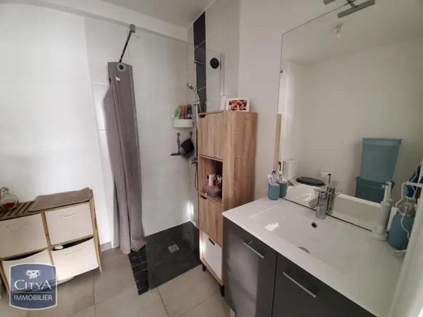 Appartement à louer 2 pièces 40.1m² Amfreville-la-Mi-Voie (76920)