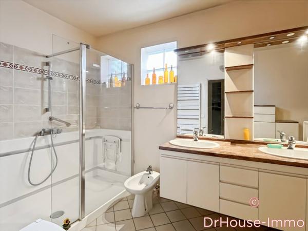 Appartement à vendre 5 pièces de 184 m²