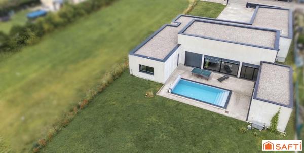 Maison d'architecte de plain pied - 220m² - Seingbouse