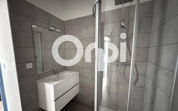 Appartement à louer    3 pièces • 60,69 m2 La Côte-Saint-André