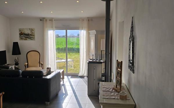 Maison à louer    3 pièces •  Saint-Vincent-sur-Jard