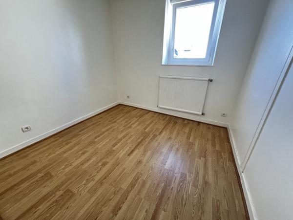 Appartement à vendre |                                       Rosporden |                                        2 pièces  |  36 m²