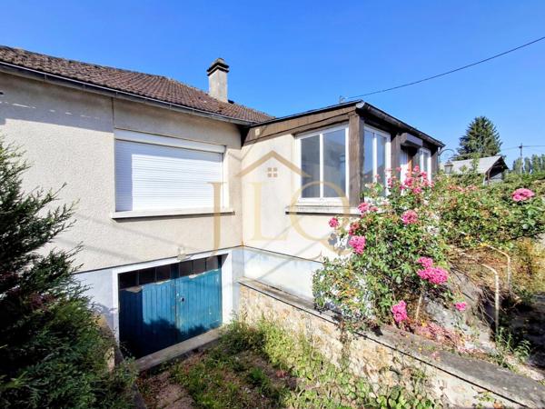 Chapitre Deux, Maison de plain pied de 91m² - 5 pièces - 3 chambres - 365m² de terrain