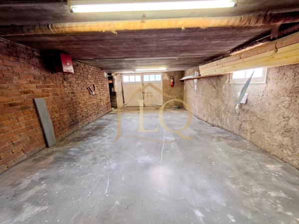 Chapitre Deux, Maison de plain pied de 91m² - 5 pièces - 3 chambres - 365m² de terrain