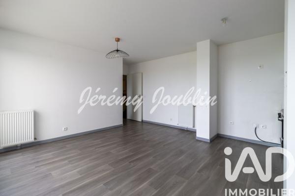 Appartement à vendre 3 pièces 57,55 m² Jouy-le-Moutier