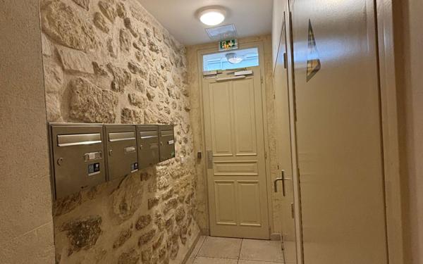 Appartement à louer    3 pièces • 56,57 m2 Saint-Germain-en-Laye