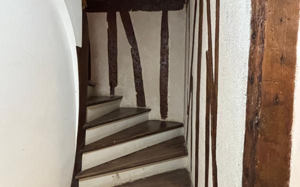 Appartement à louer    3 pièces • 56,57 m2 Saint-Germain-en-Laye