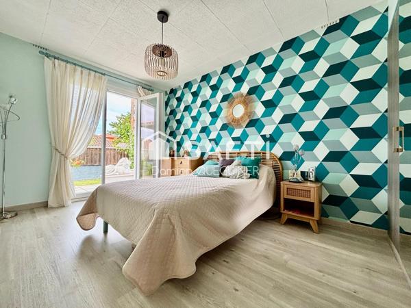Spacieuse maison familiale, piscine, studio, 3 garages