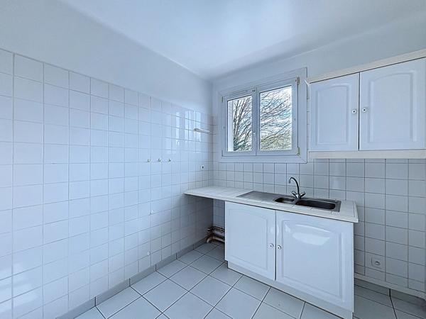 Location appartement près de CHALONS EN CHAMPAGNE - 5 pièce(s) - 116 m² - 990 €/mois