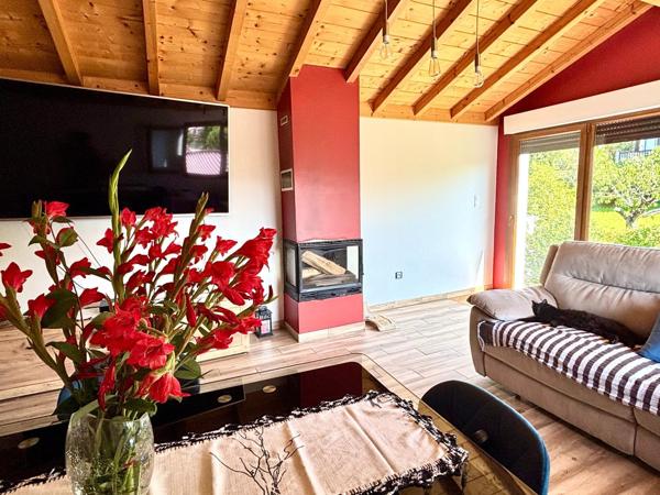 Comme une maison avec vue sur les montagnes – Duplex de charme de 105 m² avec jardin privatif