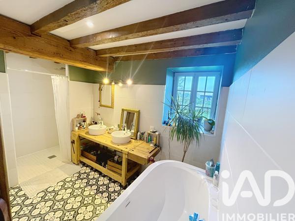 Maison à vendre 8 pièces 234 m² Fragnes-La Loyère