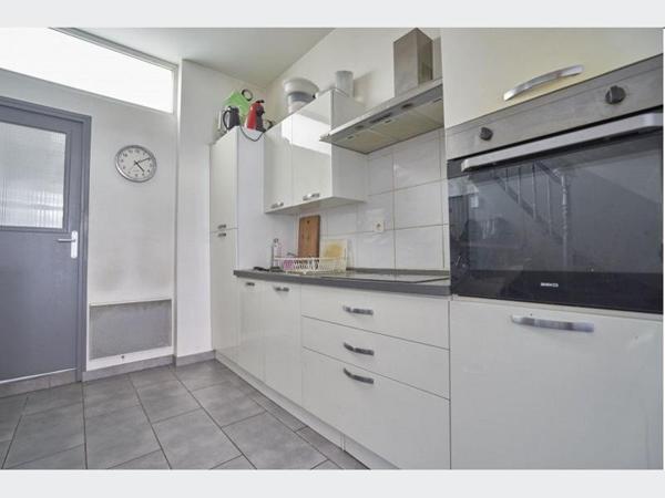 Immeuble à Vendre à LILLE 243000 € *
