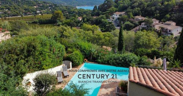 maison à vendre  5 pièces - 120 m2 LA CROIX VALMER - 83