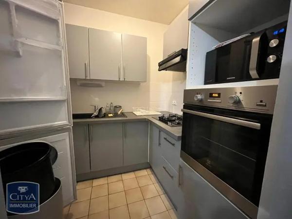 Appartement à louer 2 pièces 45.38m² Bourges (18000)