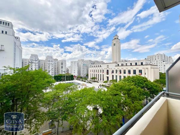 Appartement à louer 2 pièces 54.31m² Villeurbanne (69100)