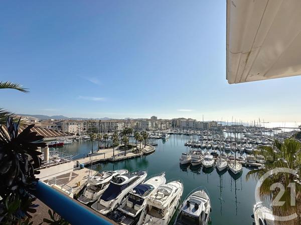 Appartement T6 à vendre  6 pièces - 150 m2 FREJUS - 83