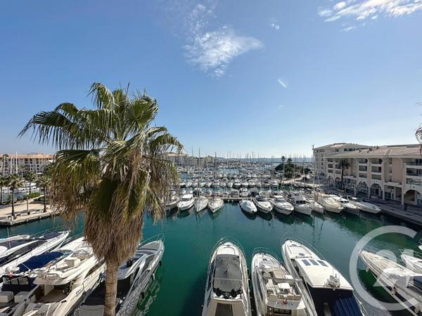 Appartement T6 à vendre  6 pièces - 150 m2 FREJUS - 83
