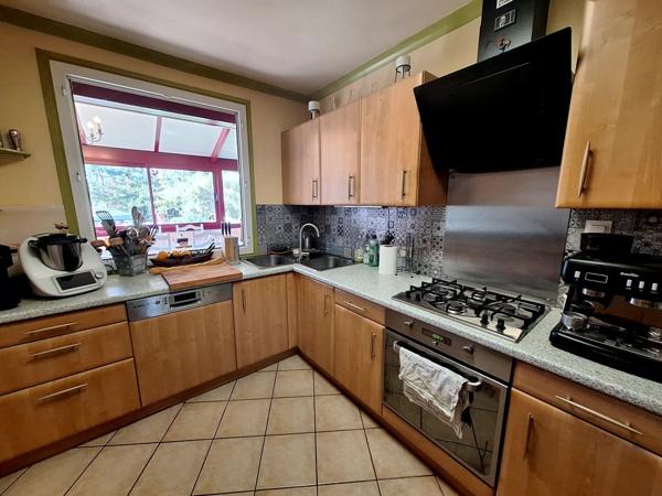 Maison dans un cadre verdoyant ET SANS VIS A VIS