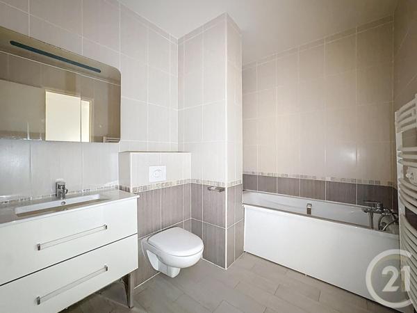 Appartement F5 à vendre  5 pièces - 117,22 m2 COMPIEGNE - 60