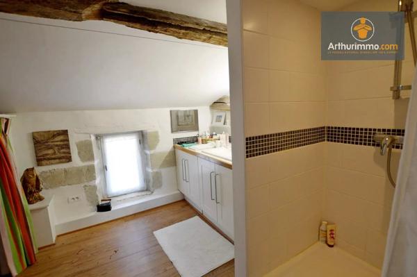 Vente                                                      Maison de village
                        
                     6 pièces                      235 m2                     à Lévignac-de-Guyenne