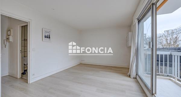 À vendre Studio 27.73 m² - Paris 75013