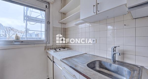 À vendre Studio 27.73 m² - Paris 75013