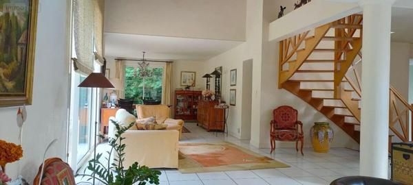 Maison à vendre à Les Herbiers en Vendée (85500), ref : 85013-1090065   
Petit-Bourg