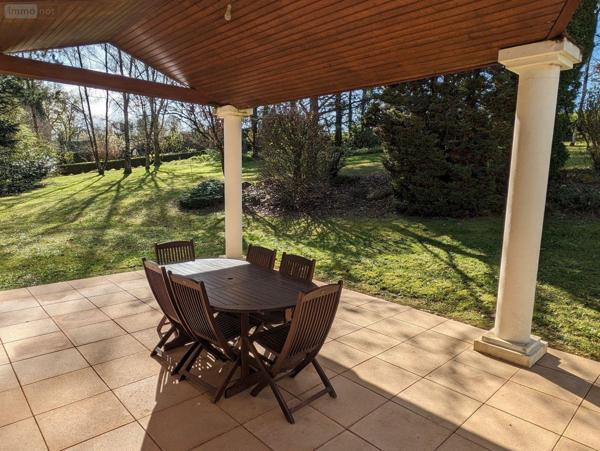 Maison à vendre à Les Herbiers en Vendée (85500), ref : 85013-1090065   
Petit-Bourg