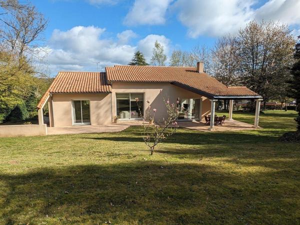 Maison à vendre à Les Herbiers en Vendée (85500), ref : 85013-1090065   
Petit-Bourg