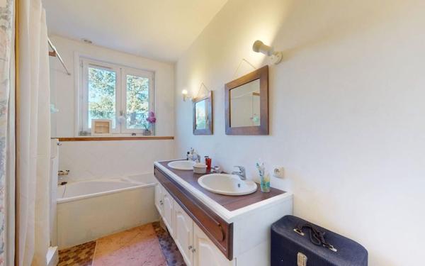 Maison à vendre    4 pièces •  Anse