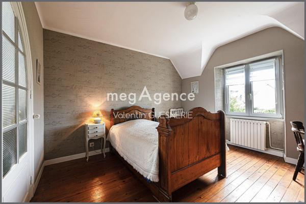 Maison à TREBEURDEN, 22560 - 7 pièces 164m²