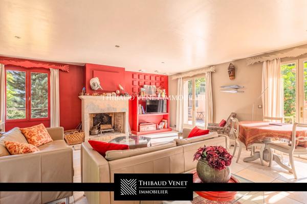 Villa à vendre, 8 pièces - Saint-Didier-au-Mont-d'Or 69370